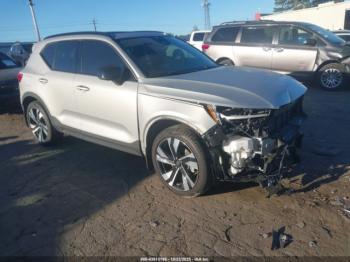  Salvage Volvo XC40