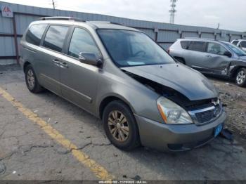  Salvage Kia Sedona