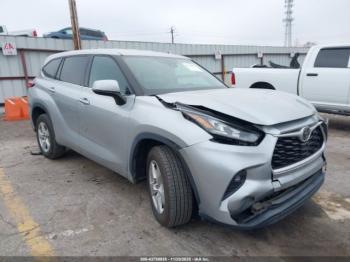  Salvage Toyota Highlander