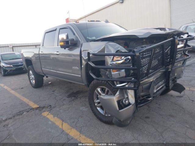  Salvage Chevrolet Silverado 2500