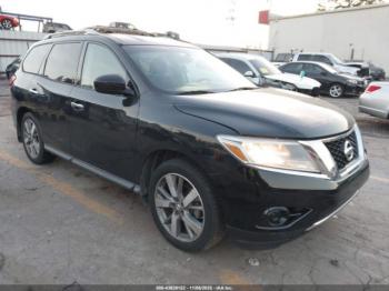  Salvage Nissan Pathfinder
