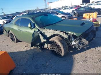  Salvage Dodge Challenger