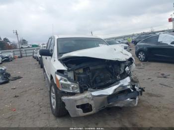  Salvage Nissan Titan