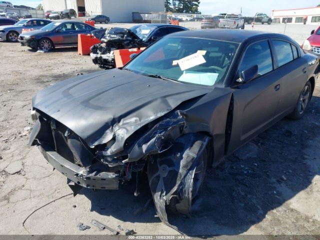 Dodge Charger Se Image 8