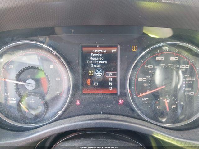 Dodge Charger Se Image 14