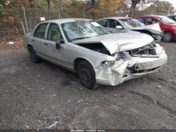  Salvage Ford Crown Victoria