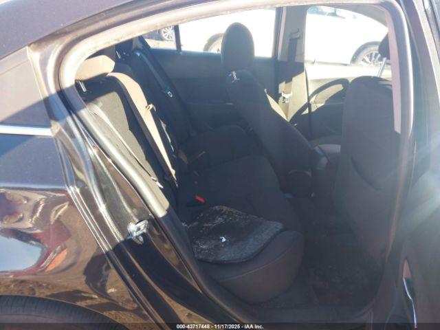 Chevrolet Cruze 1lt Auto Image 10