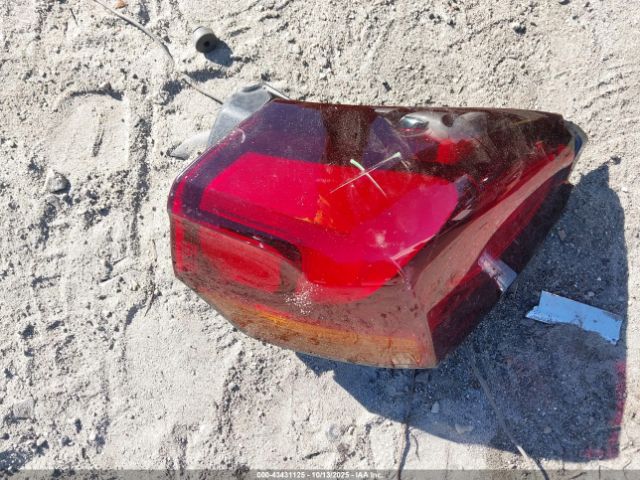 Buick Encore GX Fwd Select Image 2