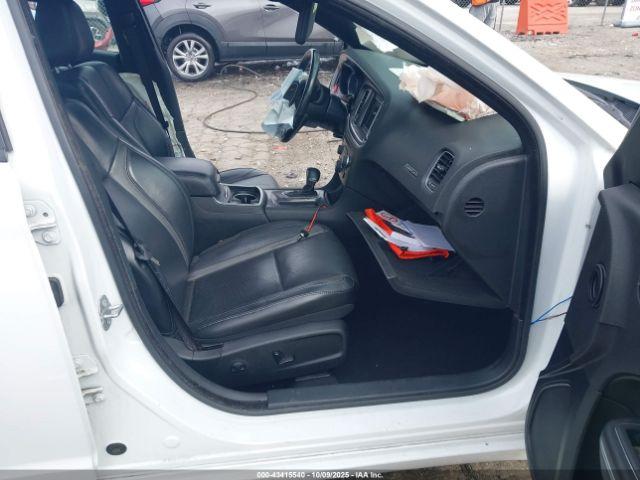 Dodge Charger Sxt Rwd Image 4