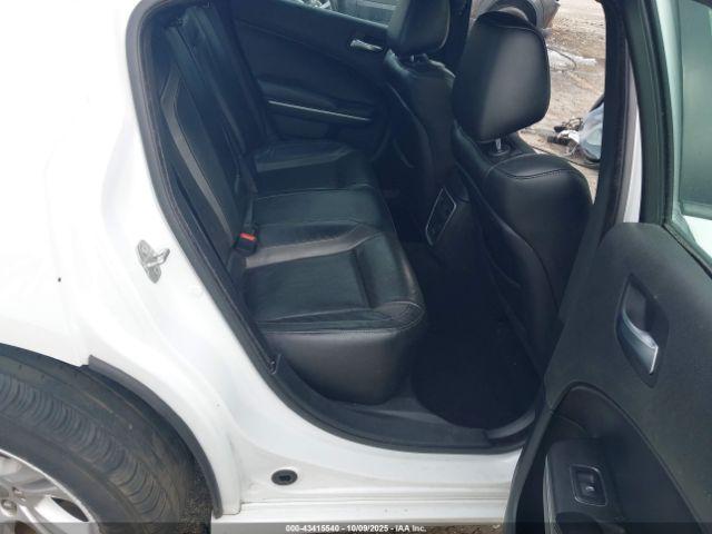 Dodge Charger Sxt Rwd Image 8