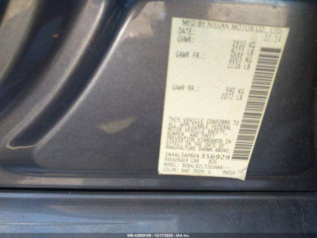 Nissan Altima 2.5 S Image 14