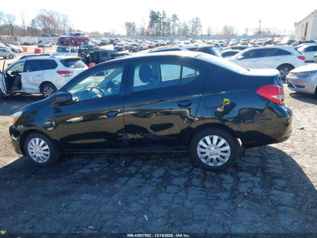 Mitsubishi Mirage Es Image 13