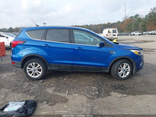 Ford Escape Se Image 12