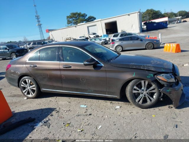 Mercedes-Benz C-Class 4matic Image 6