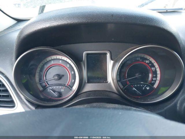 Dodge Journey Crossroad Image 4