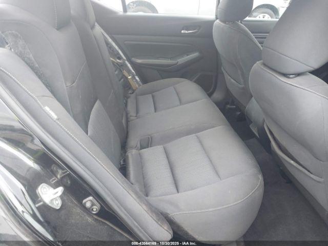 Nissan Altima S Fwd Image 2