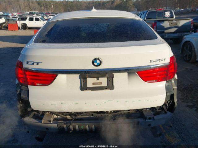 BMW 5 Series Image 9