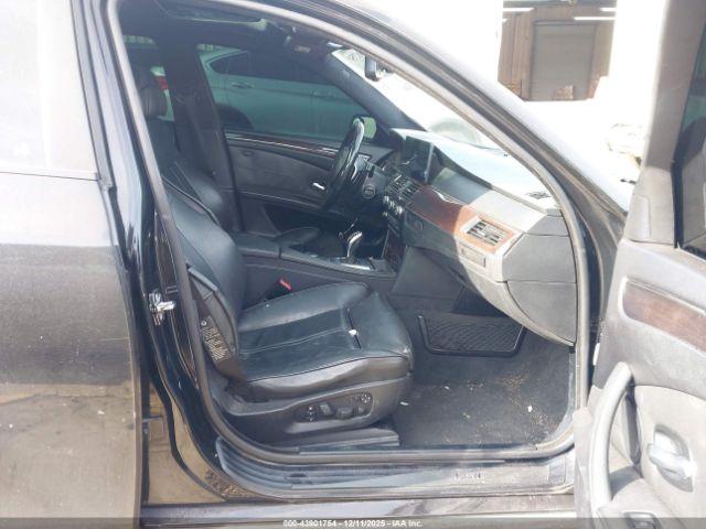 BMW 5 Series Image 4