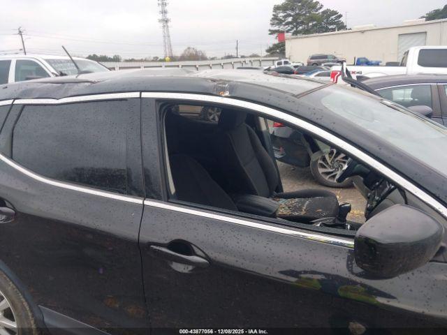 Nissan Rogue S Fwd Xtronic Cvt Image 11