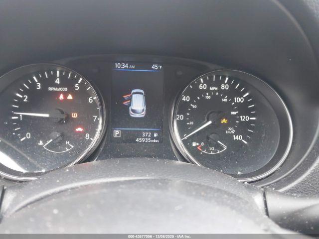 Nissan Rogue S Fwd Xtronic Cvt Image 9