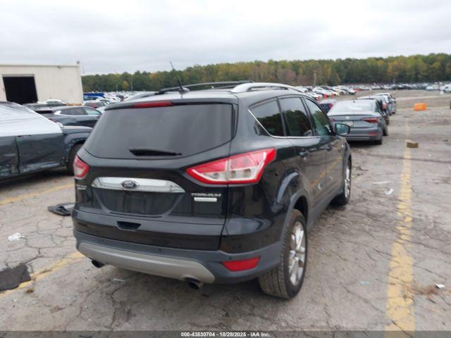 Ford Escape Titanium Image 8