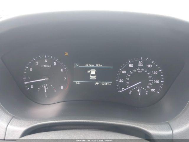 Genesis G80 3.8 Image 8