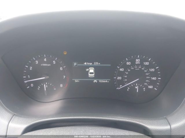 Genesis G80 3.8 Image 12