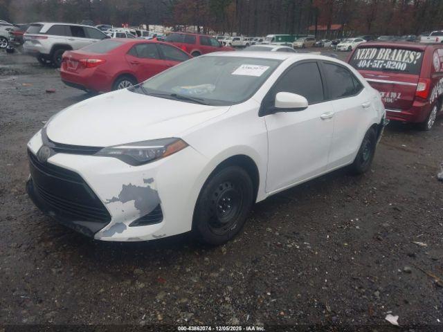 Toyota Corolla Le Image 3