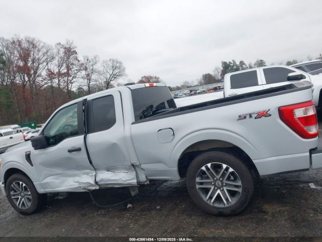 Ford F-150 Xl Image 16