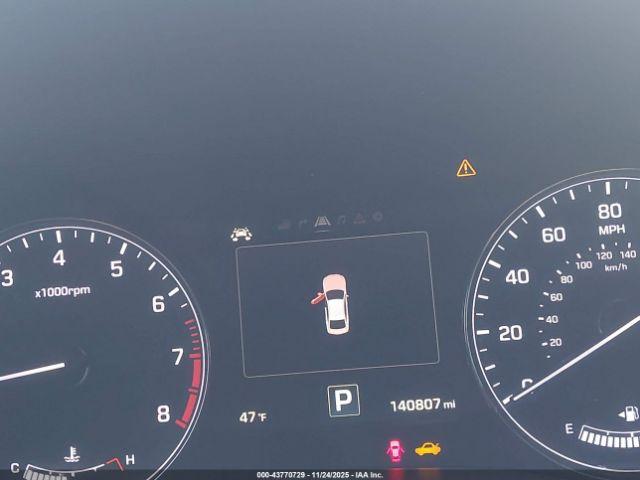 Hyundai Genesis 3.8 Image 13