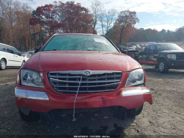 Chrysler Pacifica Touring Image 17