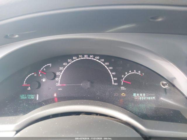 Chrysler Pacifica Touring Image 15