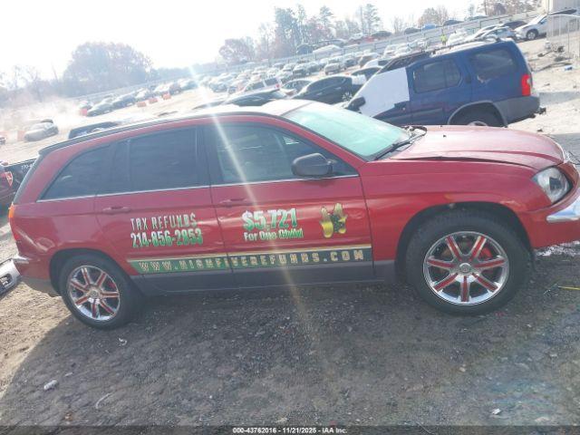 Chrysler Pacifica Touring Image 7