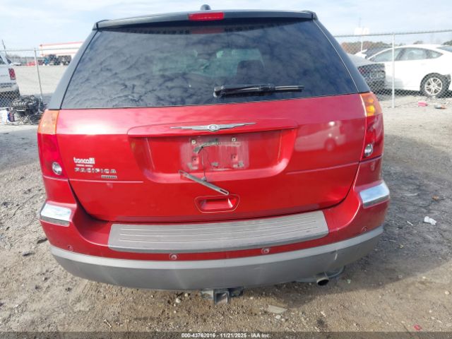 Chrysler Pacifica Touring Image 9