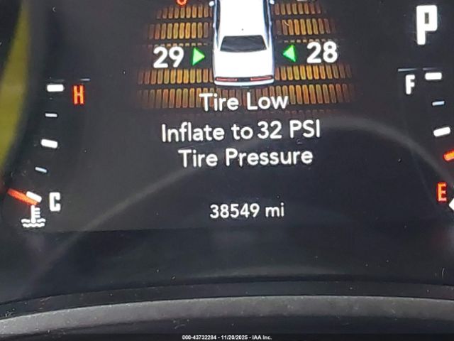 Dodge Challenger Sxt Image 11