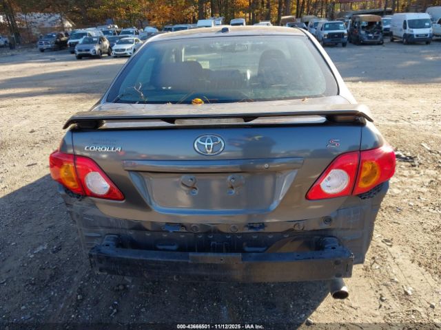 Toyota Corolla S Image 11