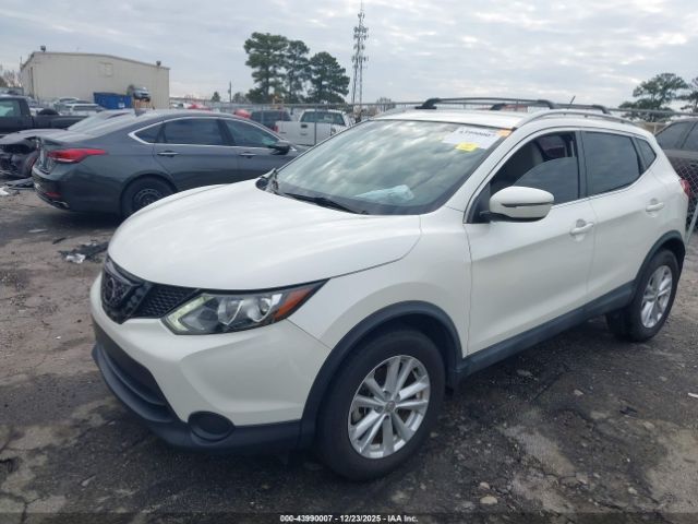 Nissan Rogue Sv Image 2