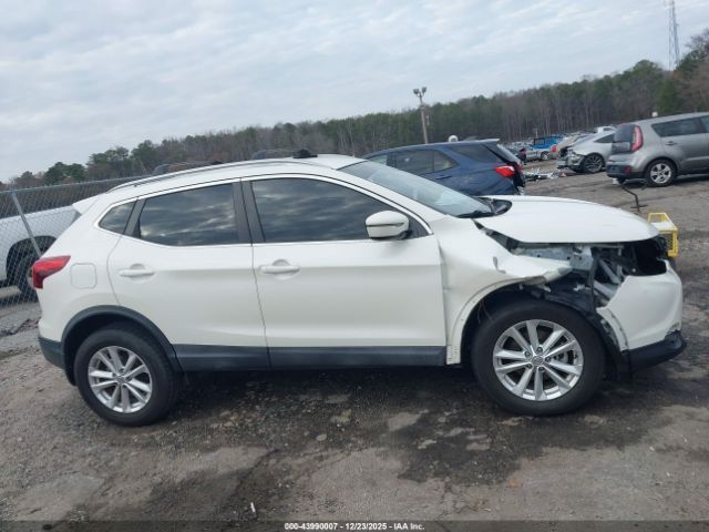 Nissan Rogue Sv Image 12