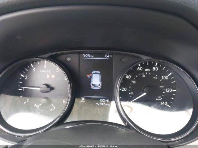 Nissan Rogue Sv Image 16