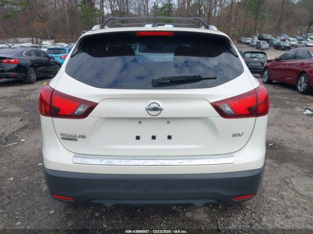 Nissan Rogue Sv Image 11