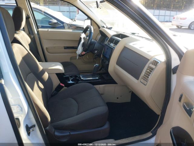 Mazda Tribute I Sport Image 3