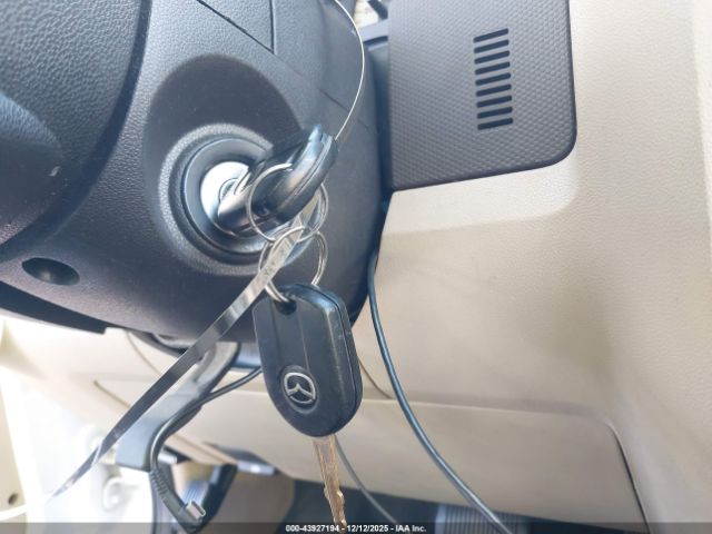 Mazda Tribute I Sport Image 13