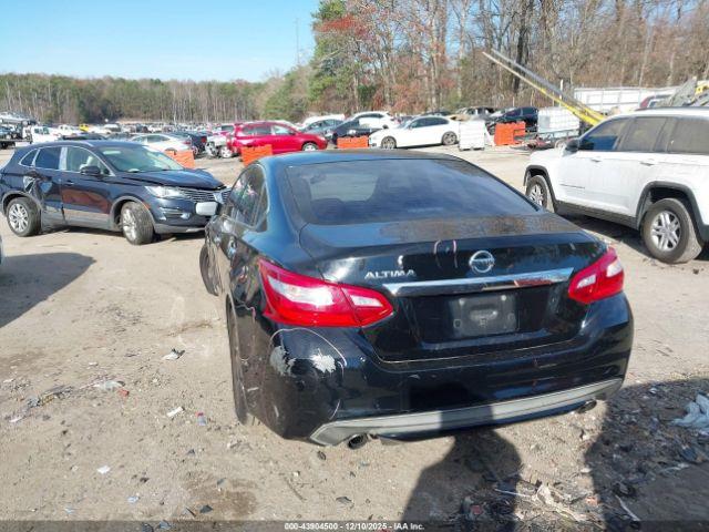 Nissan Altima 2.5 S Image 3