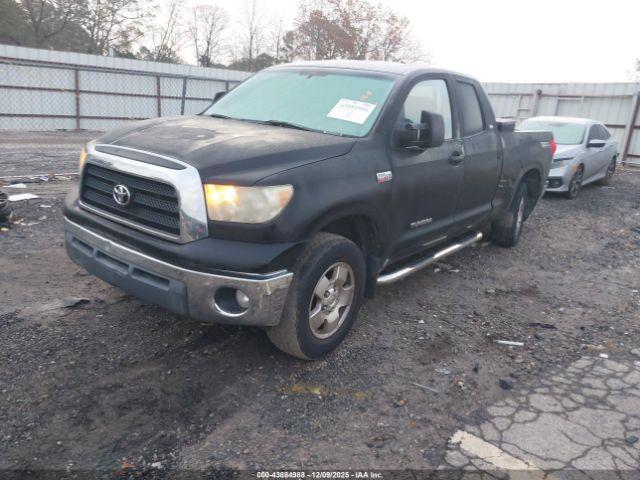 Toyota Tundra Sr5 5.7l V8 Image 8