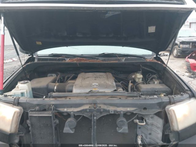 Toyota Tundra Sr5 5.7l V8 Image 9