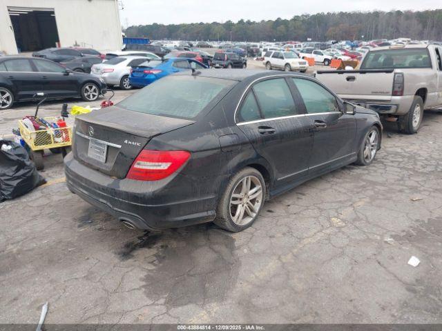 Mercedes-Benz C-Class Sport 4matic Image 6