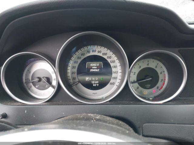 Mercedes-Benz C-Class Sport 4matic Image 9