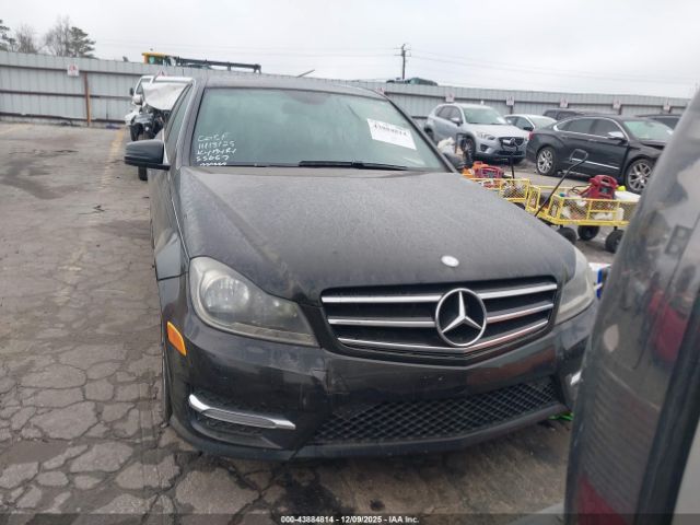 Mercedes-Benz C-Class Sport 4matic Image 14