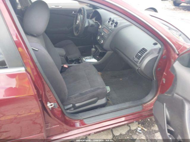 Nissan Altima 2.5 S Image 11