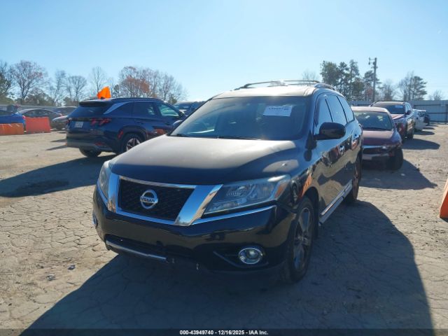 Nissan Pathfinder Platinum Image 6
